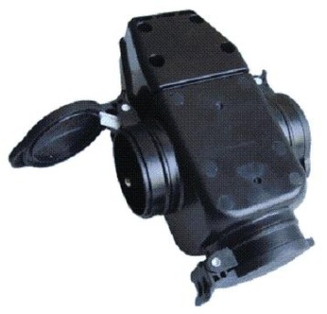 Gniazdo IP44 TRACON potrójne TICS-A4F